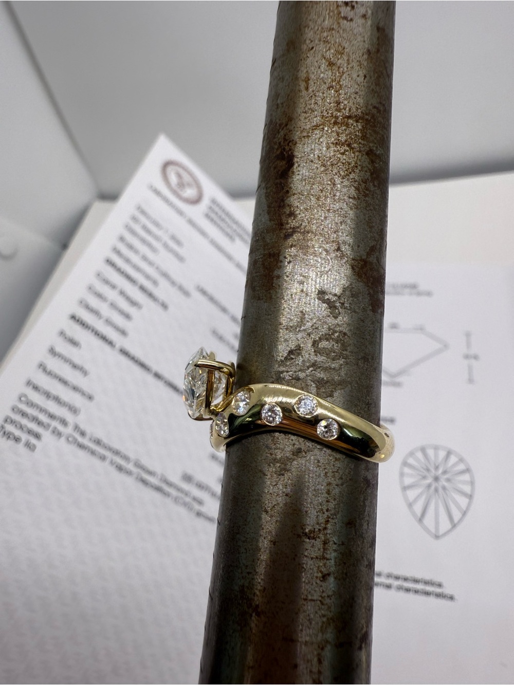 3.07 carat F VS1 pear east west with polka dot band diamond engagement ring - Picture 4 of 12